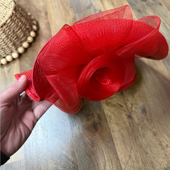 Vintage Elegant Red Fascinator Hat - Picture 7 of 7